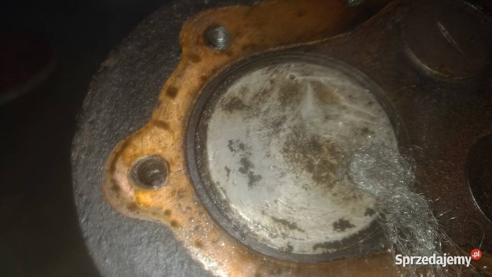 Silnik bsa c10 stan ładny kręci się Silniki i osprzęt Kłaj