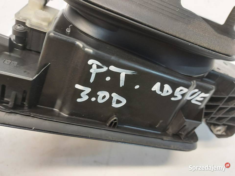 BMW G05 X5 30d 2019r KLAPKA WLEWU PALIWA