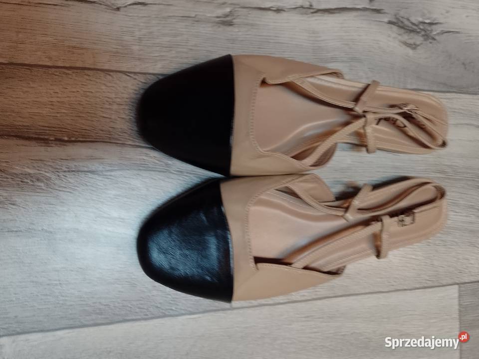 42 Beżowo czarne baleriny wieczorowe z odkrytą małopolskie Kraków