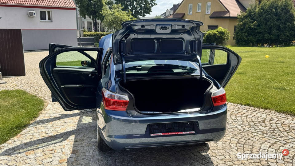 Citroen CElyse 12 Benzyna 82 z Niemiec IDEALNY Rok produkcji 2016 Strzegom