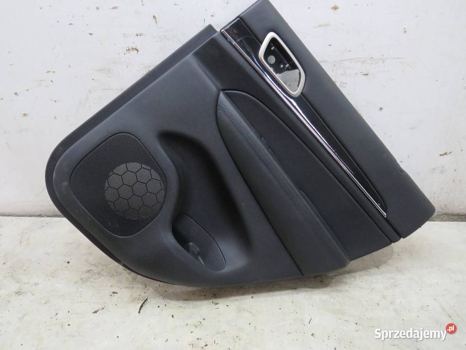 BOCZEK TAPICERKA DRZWI PRAWY TYŁ JEEP WK2