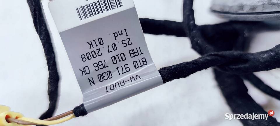 WIĄZKA DRZWI PRAWY PRZÓD AUDI A5 8T 8T0971030N Kierownice Przystajń sprzedam