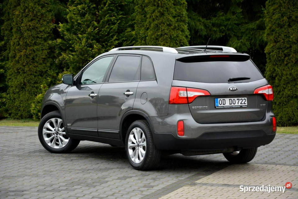 Kia Sorento Lift 4x4 Skóry Ledy bixenon Kamera isofix sprzedam