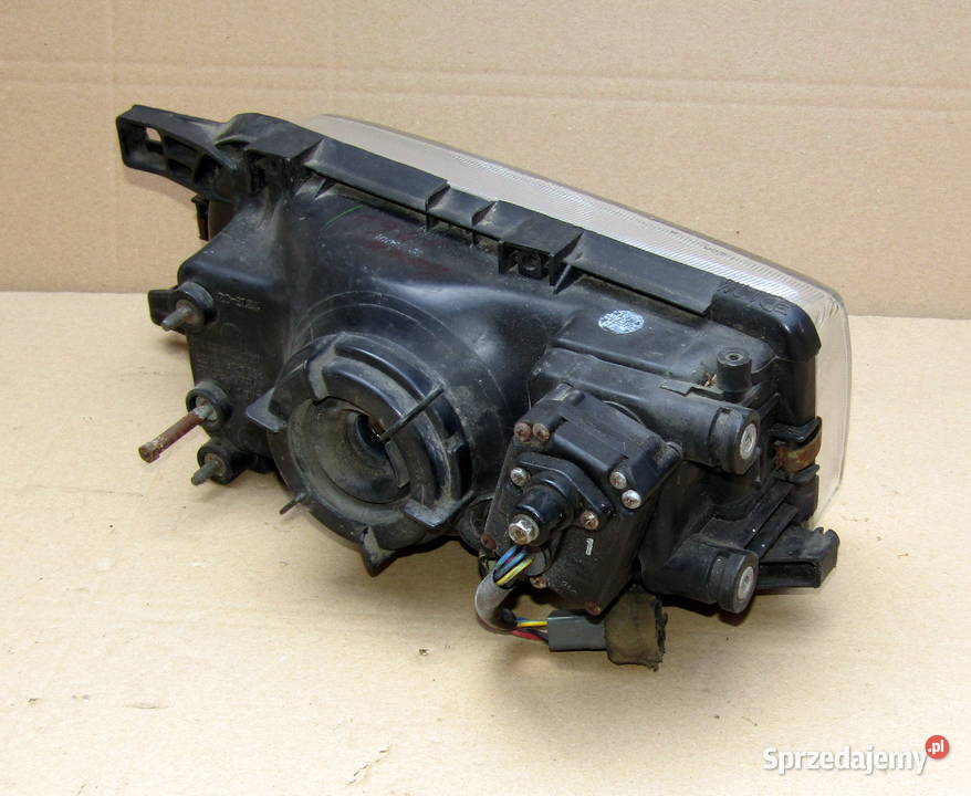 LAMPA PRZEDNIA PRAWA NISSAN SUNNY N14 9096r osobowe Mysłaków