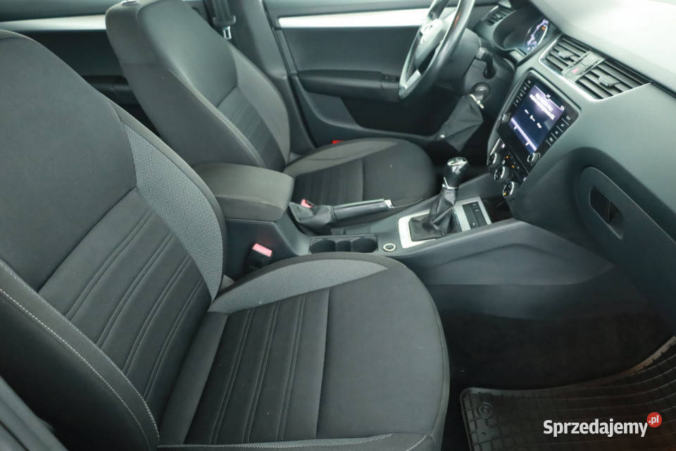Skoda Octavia 15 TSI radio Piaseczno