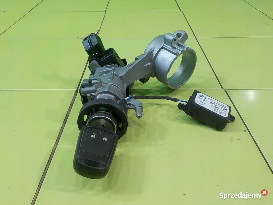 OPEL ASTRA J IV OPC LIFT 16 B 12r HB 5D stacyjka sprzedam