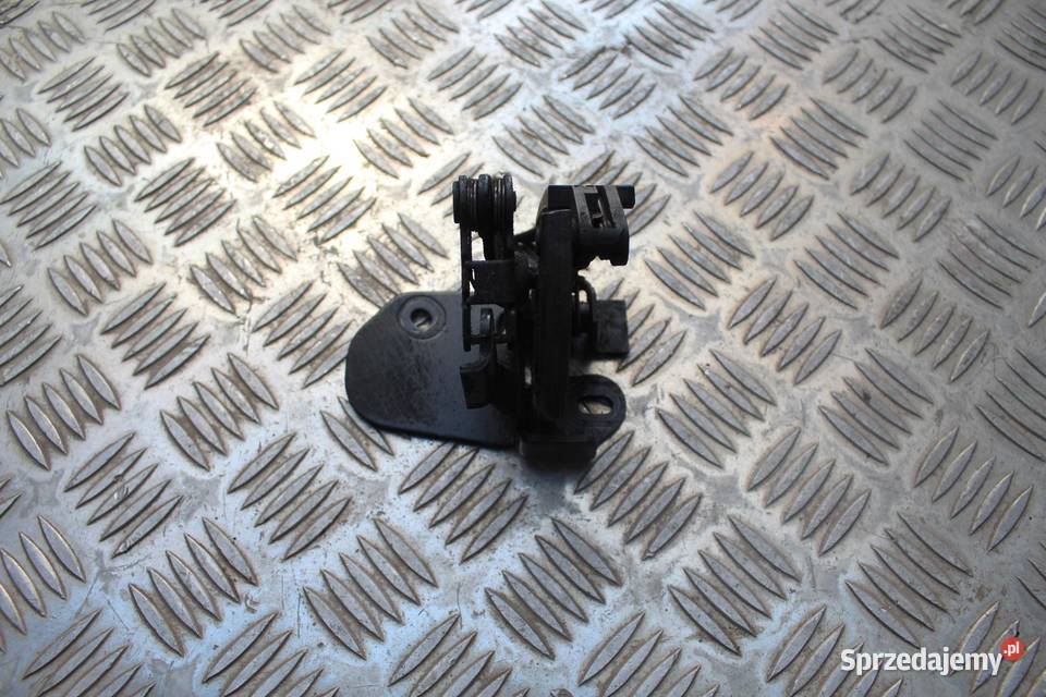 ZAMEK MASKI MERCEDES W203 A2038800264 osobowe wielkopolskie