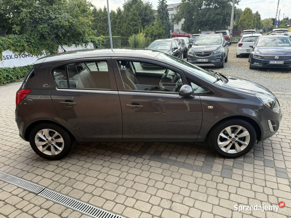 Opel Corsa 14 100 Klimatyzacja Koła lato zima D ESP Orzech