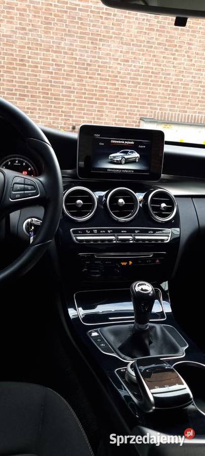 Mercedes C W205 SALON Bezwypadkowy Niski 1600cm3 Kraków