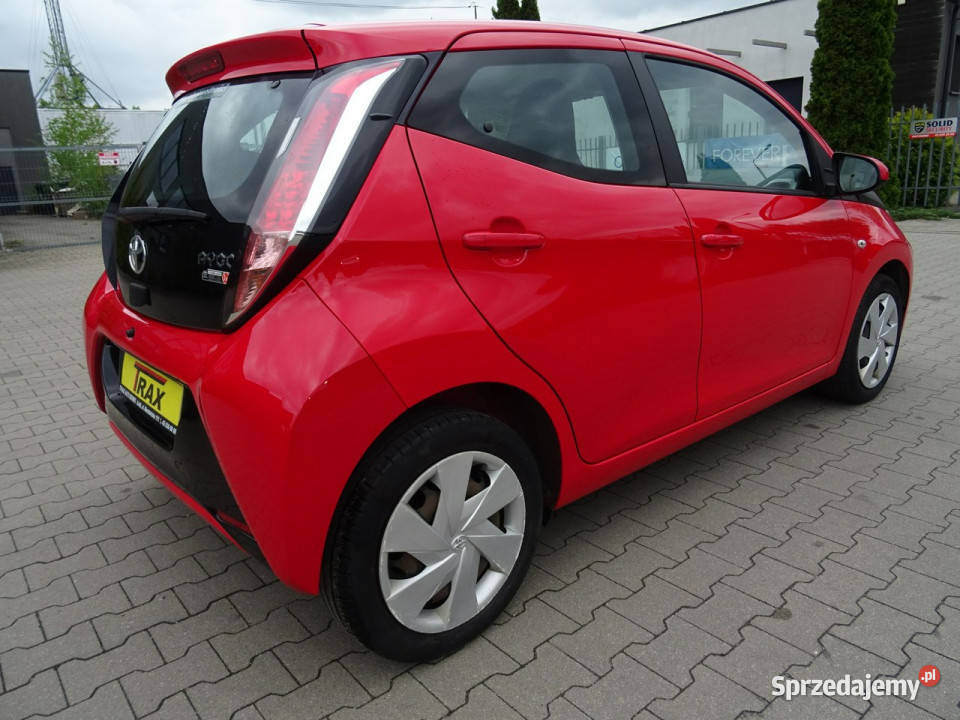 Toyota Aygo 10 VVI XPLAY Samochód w super stanie 122237km Łódź