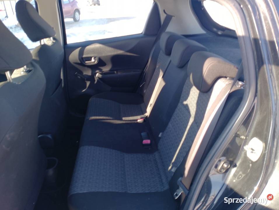 Toyota Yaris 3 Benzyna 82000 przebiegu benzyna Straszęcin