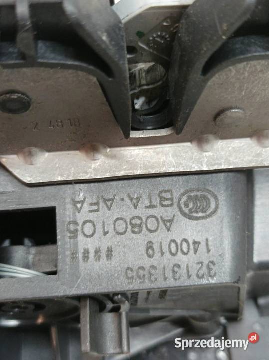 ZAMEK KLAPY BAGAŻNIKA SEDAN 32131355 Volvo S60