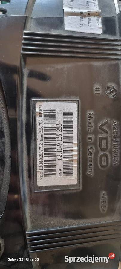 Licznik BMW E60 110080213 osobowe Zabłocie sprzedam