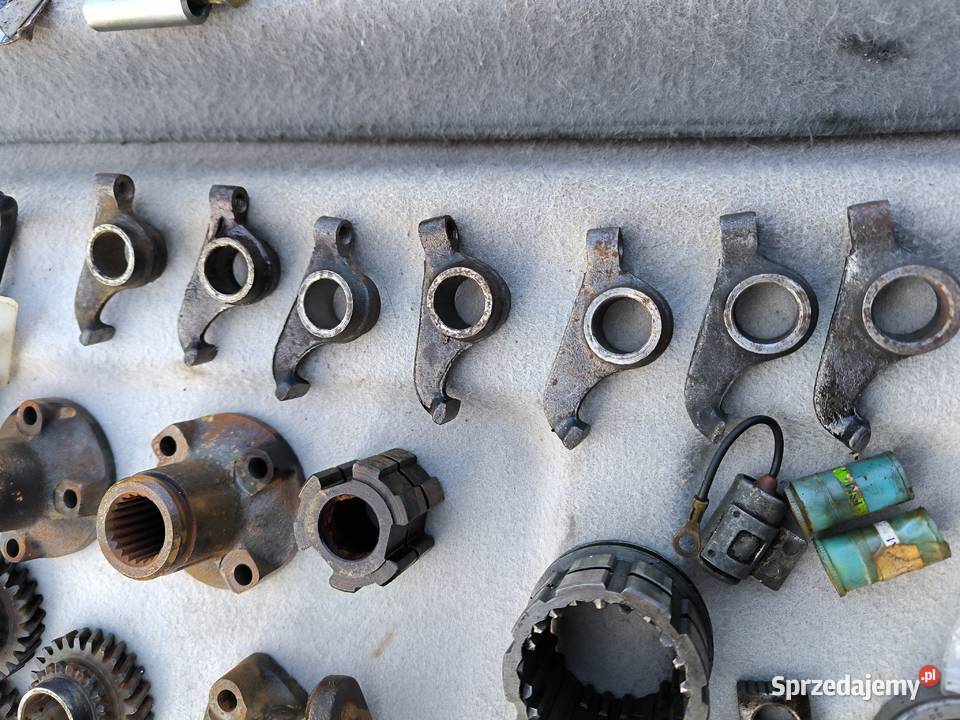 Fiat 126p łożyska PRL synchronizator kondensator Stalowa Wola sprzedam