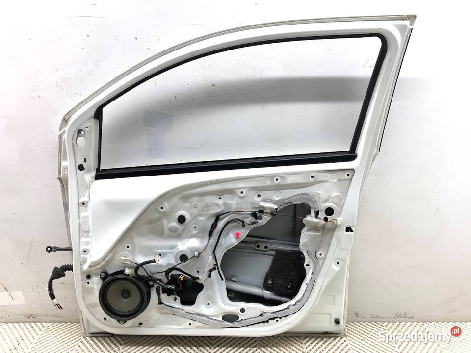 DRZWI PRAWY PRZÓD TOYOTA AYGO II Hatchback Solid osobowe podkarpackie