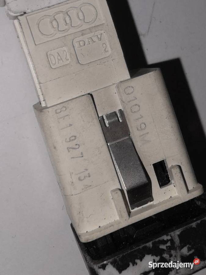 Włącznik ESP Audi a4b6 8E1927134 Iława