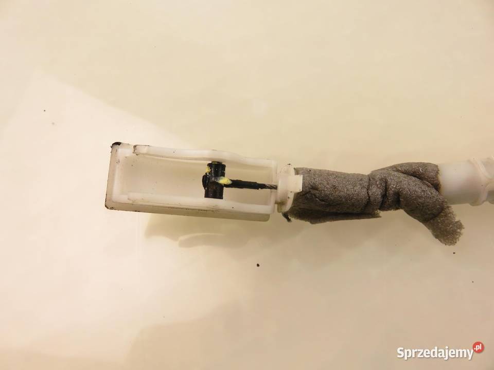 ZAMEK LEWY PRZEDNI BMW 3 Compact E46 8253431