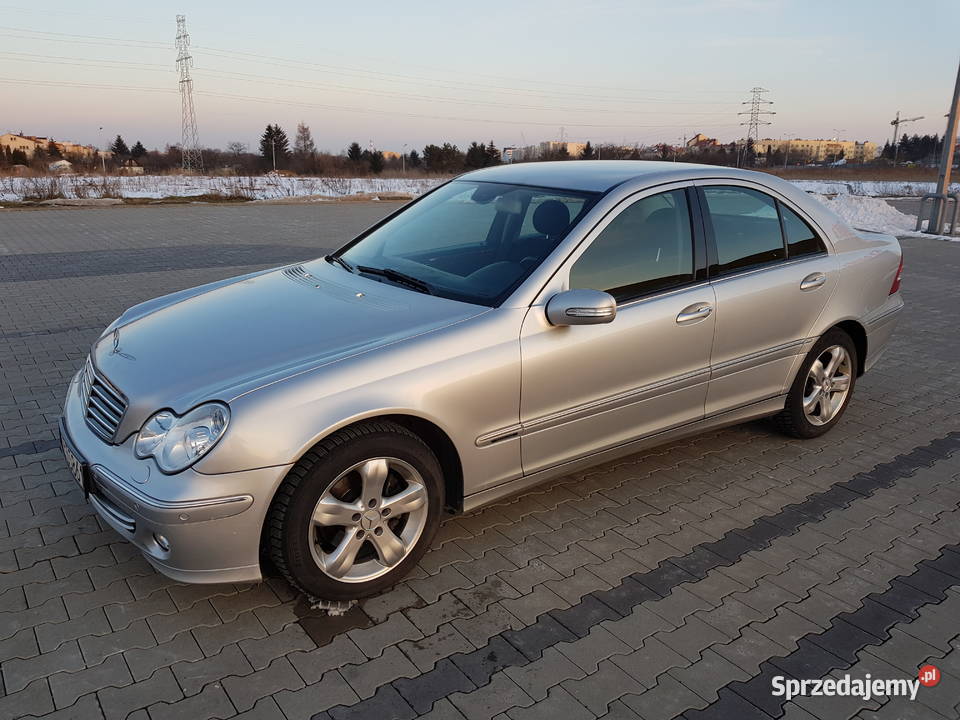 MercedesBenz Cklasa W 203 lift 18 Benzyna Sedan 1799cm3 Lublin