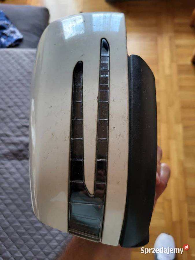 Obudowa lusterka prawa biała Mercedes