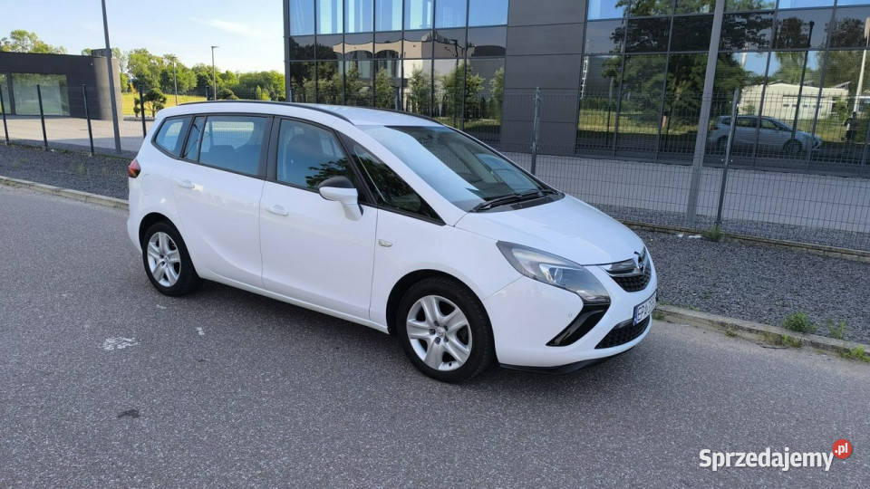 Opel Zafira C 2016r 16 CDTi Tourer Facelifting Opel sprzedam