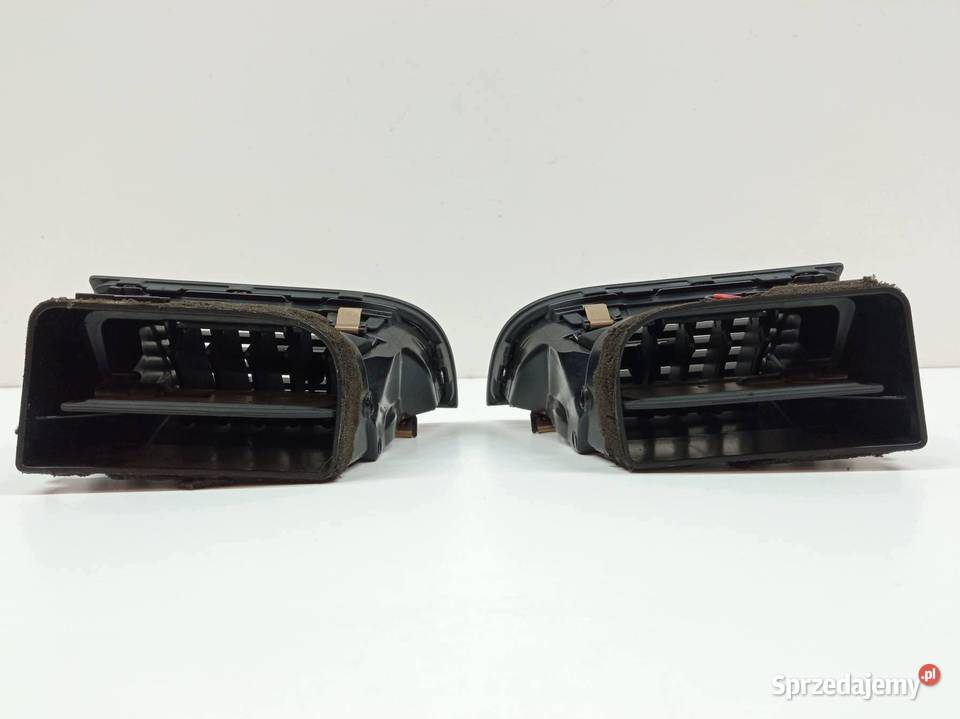 KRATKI NAWIEWU 3T0819701 3T0819702 Skoda Superb świętokrzyskie