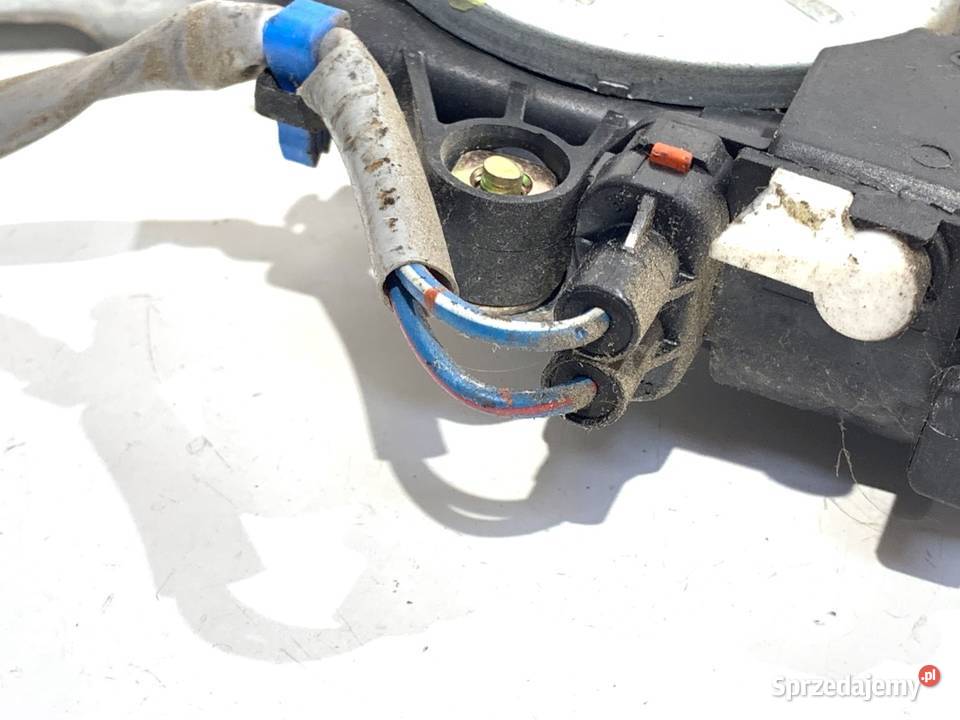 PODNOŚNIK SZYBY PRAWY TYŁ HONDA CRV I SUV 9502