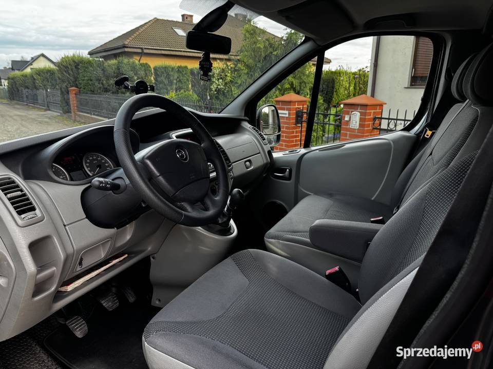 Opel Vivaro Wzorcowy 20 CDTI L1H1 Poliftowy isofix Słupca