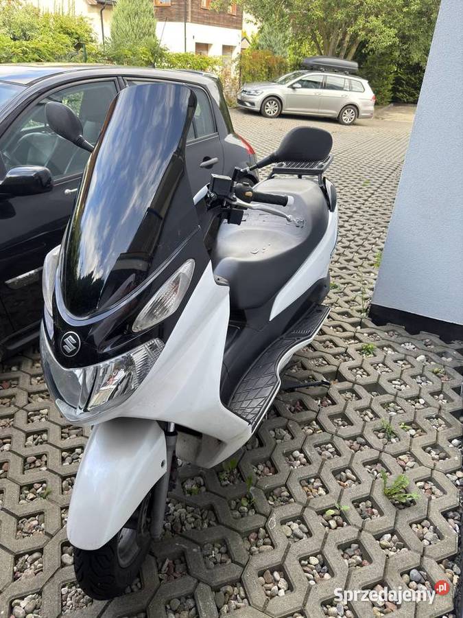 Suzuki burgman 125cc serwisie nowe opony Gdańsk sprzedam