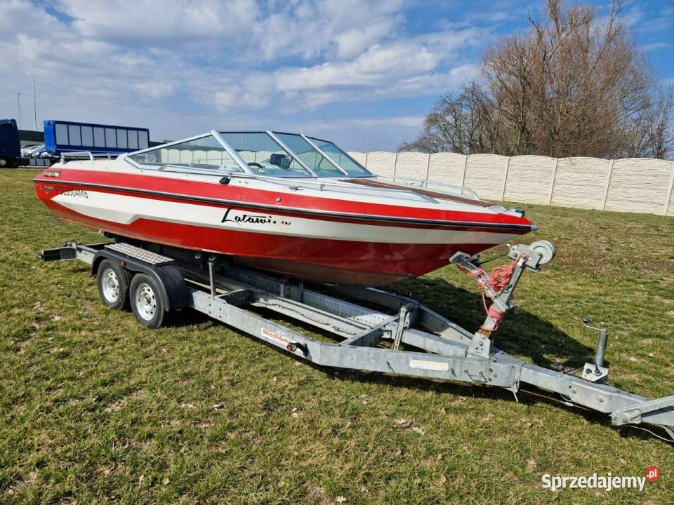 jachty motorowe Glastron Glastron Laraya Strobice