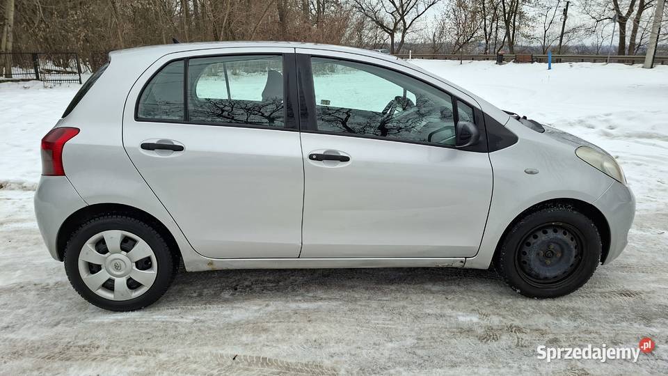 yaris 2008r silnik 13 SALON okazja mazowieckie Góra Kalwaria