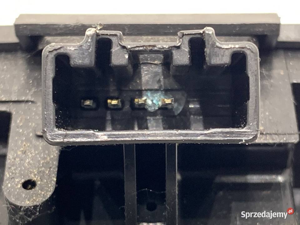 ZAMEK KLAPY TYŁ FORD FIESTA MK7 Hatchback