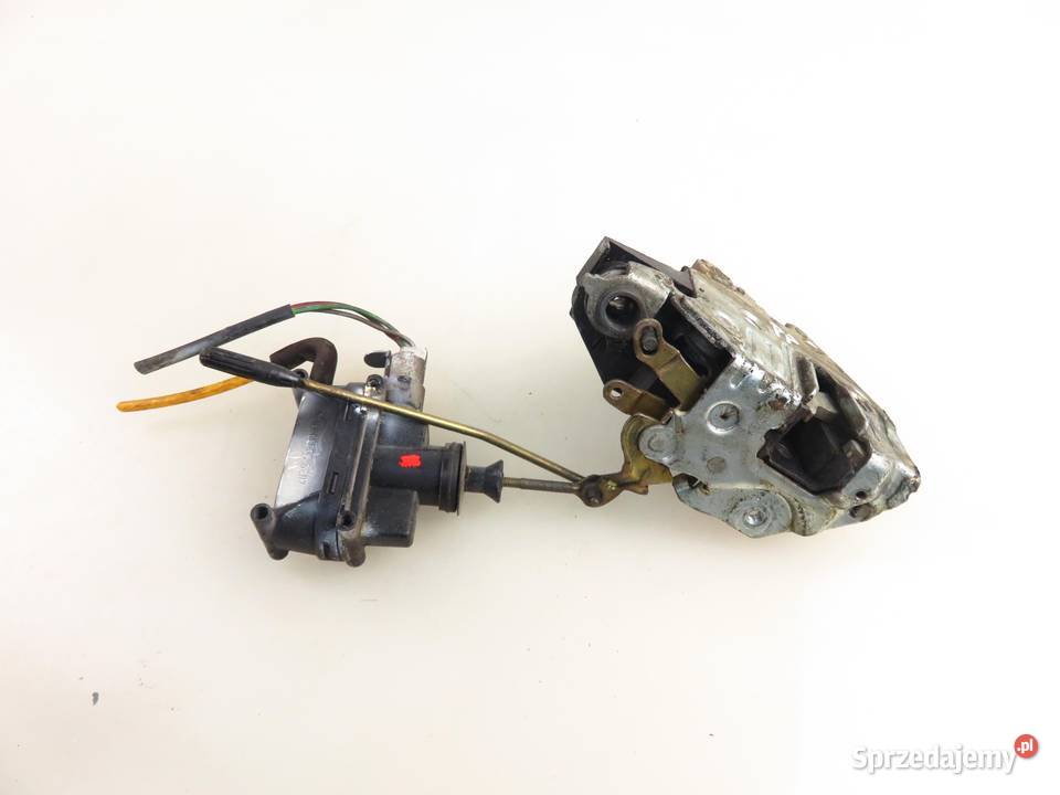 ZAMEK PRAWY PRZEDNI MERCEDES W124 SIŁOWNIK