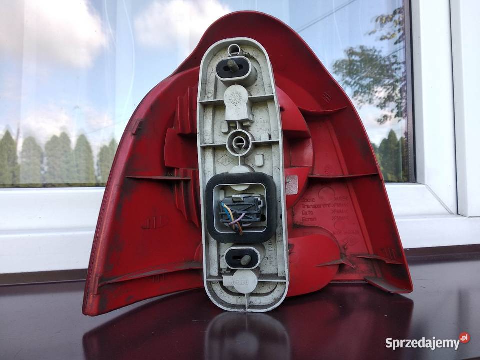Renault Twingo I 1 FL LIFT lampa tył tylna prawa Sieradz sprzedam
