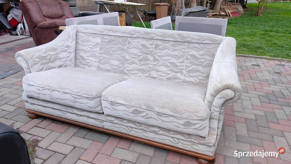 Wygodny Wypoczynek 2 Osobowy na Drewnianych