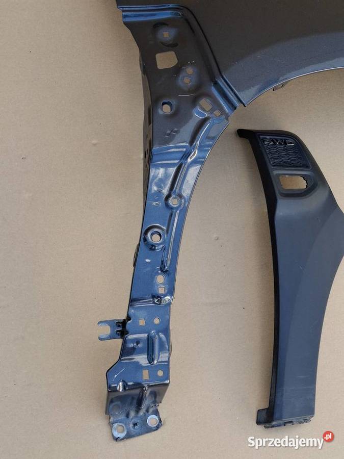 DACIA DUSTER II BŁOTNIK PRAWY PRZÓD LISTWA osobowe