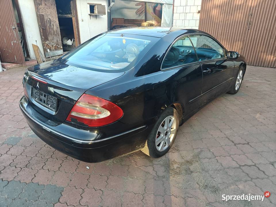 Mercedes CLK 270 w209 27 CDI gradzie pali jeździ Rok produkcji 2003 Przytyk sprzedam