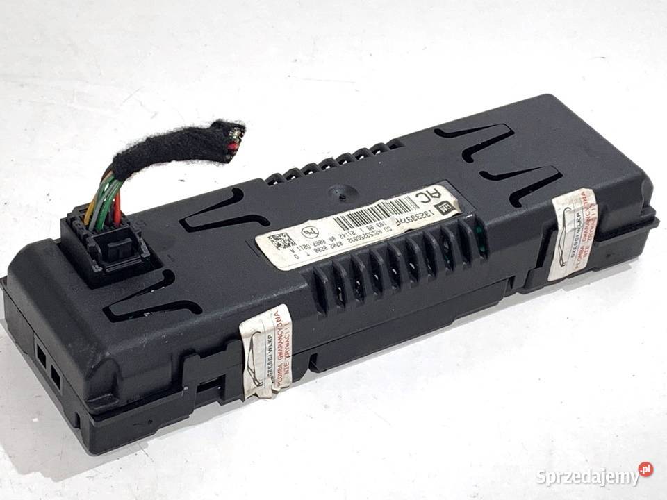 WYŚWIETLACZ OPEL INSIGNIA A 13233977F 0817 EKRAN osobowe