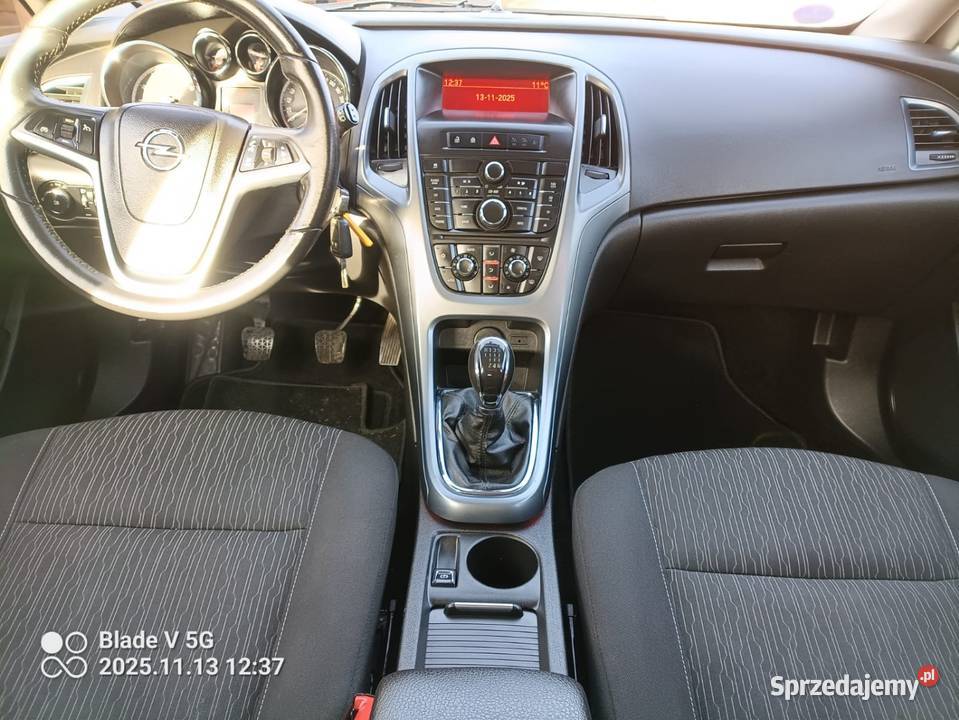 Opel AstraJ 2012 14 B Przebieg 252 Samochody osobowe Radom