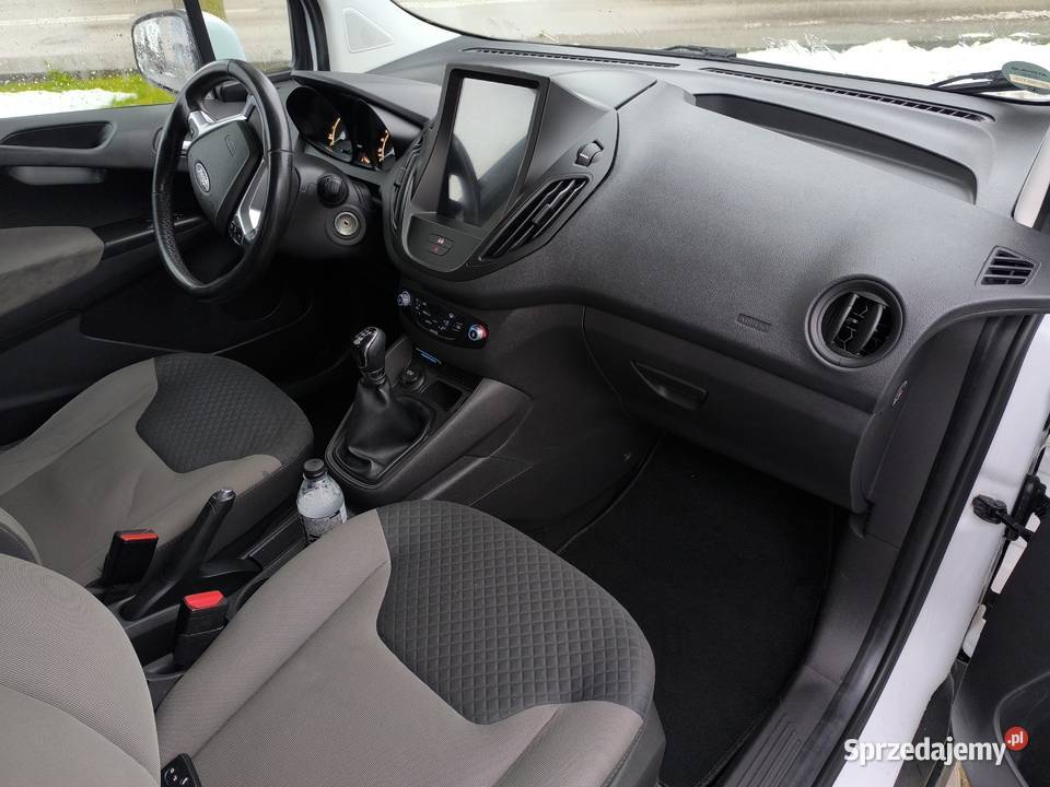 Ford Tourneo Courier 15 diesel Osobowy berlingo