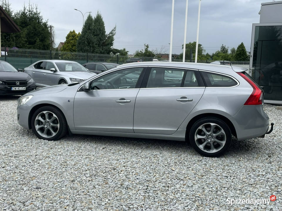 Volvo V60 16 D2 115 2012 skóry climatronic hak 115KM Volvo dolnośląskie Wrocław