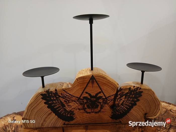 Świecznik z plastra akacji z sową Skawina