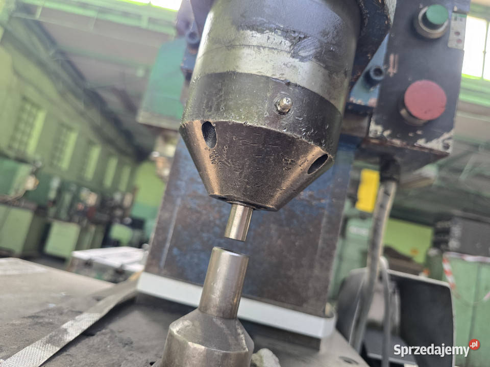 Nitownica radialna TEKOMA 16 nity do 16 mm 22 Trkusów