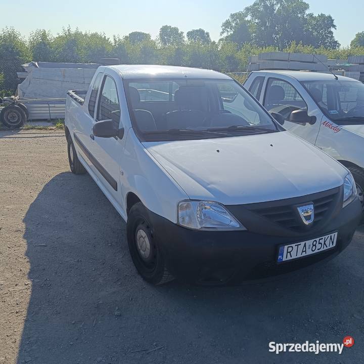 Dacia Logan 16 LPG Diesel IVECO 3515 2009 podkarpackie Baranów Sandomierski