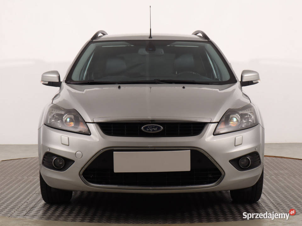 Ford Focus 16 i srebrny Katowice
