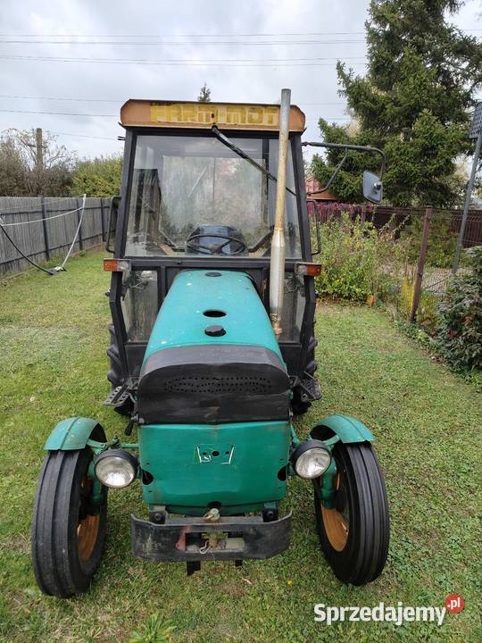 Traktor FARMMOT 250D Kazuń-Bielany