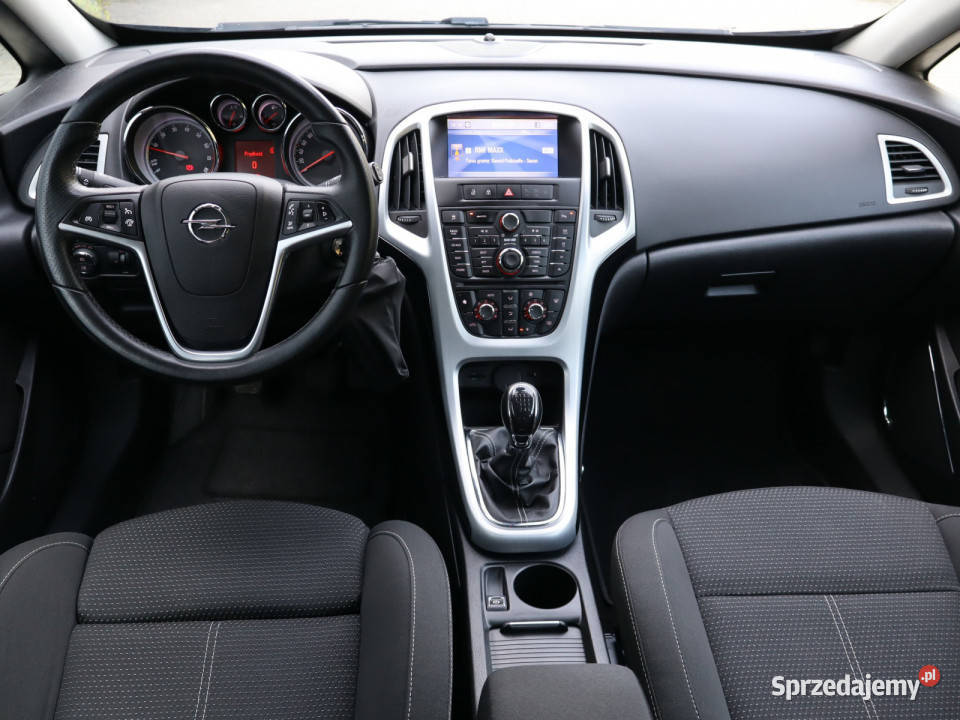Opel Astra 14 T klimatyzacja Piaseczno