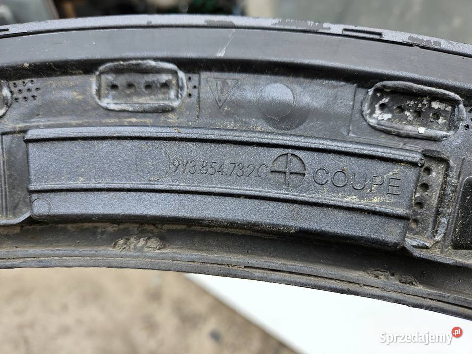 PORSCHE CAYENNE III 3 COUPE LISTWA BŁOTNIKA Międzychód