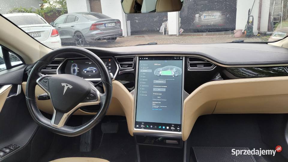 Tesla S85 2014r