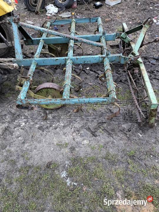 Agregat uprawowy z wałkiem nieuszkodzony Krępa