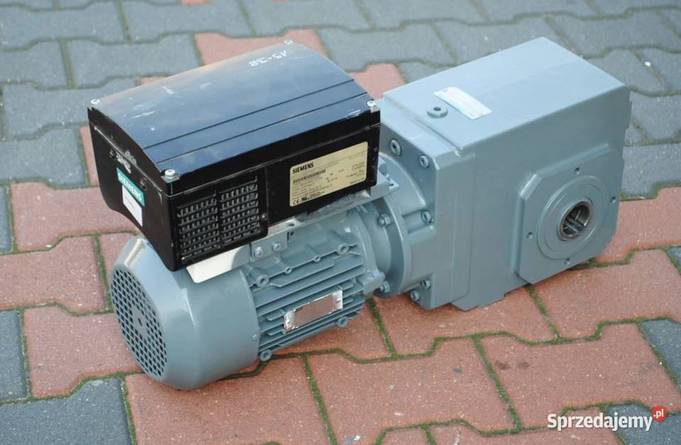 Motoreduktor kątowy 15kw 1938obrmin FALOWNIK sprzedam